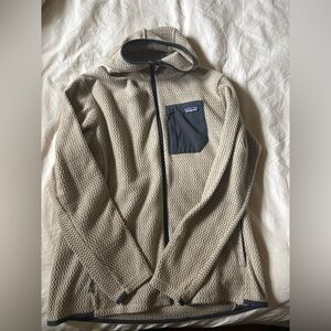 Patagonia Tan and Gray Zip Up Sweater with Hood